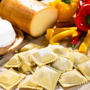 ravioles de pimientos de Almeria y Scamorza
